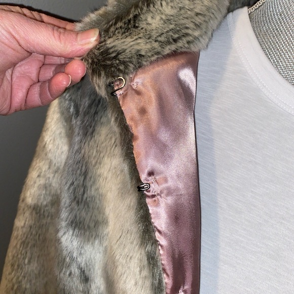 Marks & Spencer Faux Fur Cropped Teddy Jacket - Picture 6 of 10